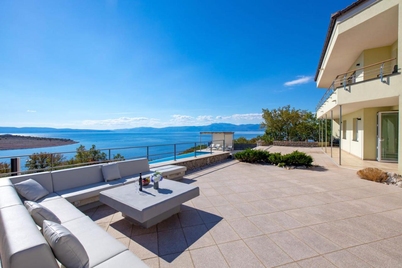 Luxury Villa Ostro With Pool & Krk Bridge View Kraljevica Zewnętrze zdjęcie