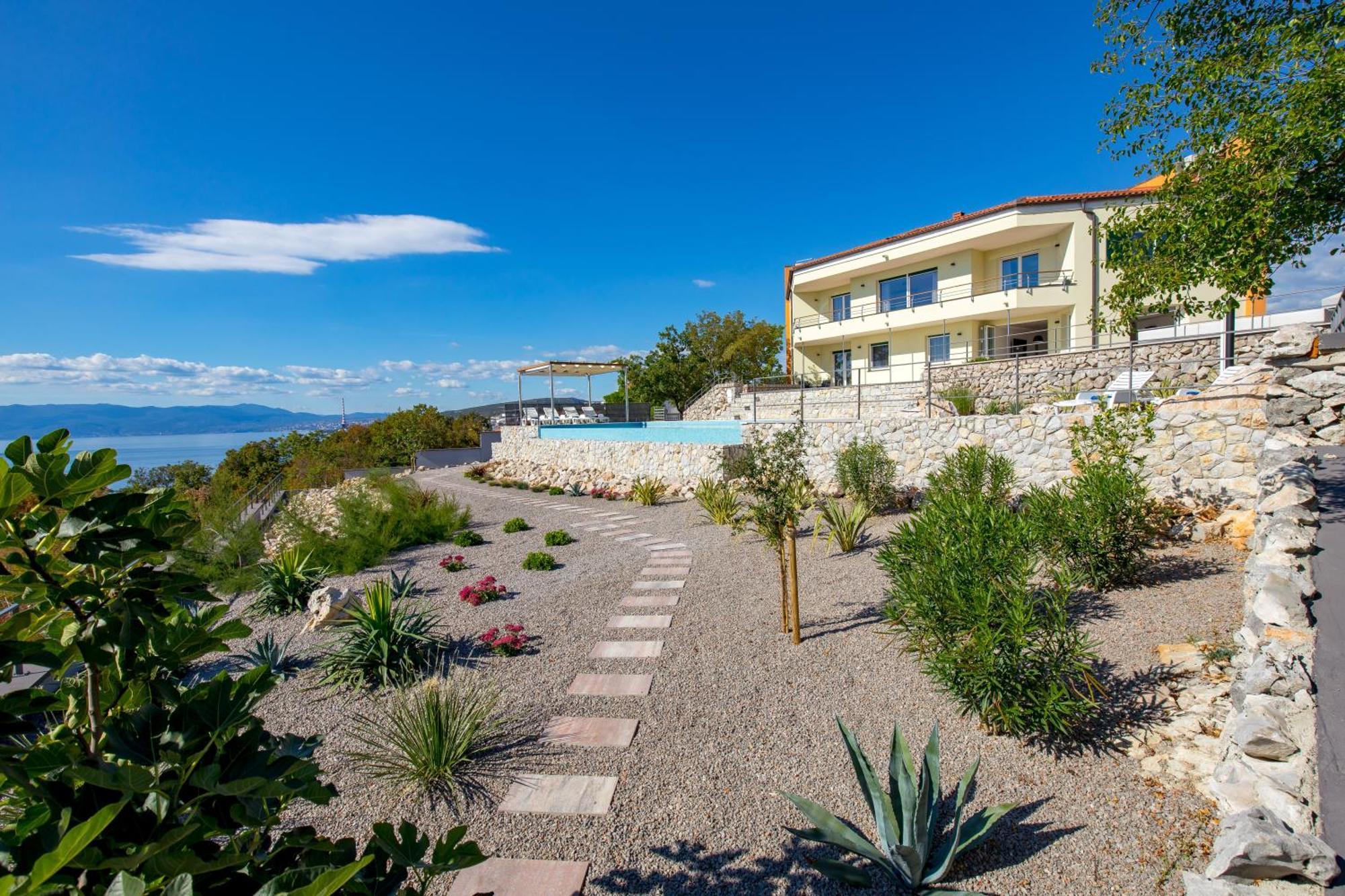 Luxury Villa Ostro With Pool & Krk Bridge View Kraljevica Zewnętrze zdjęcie