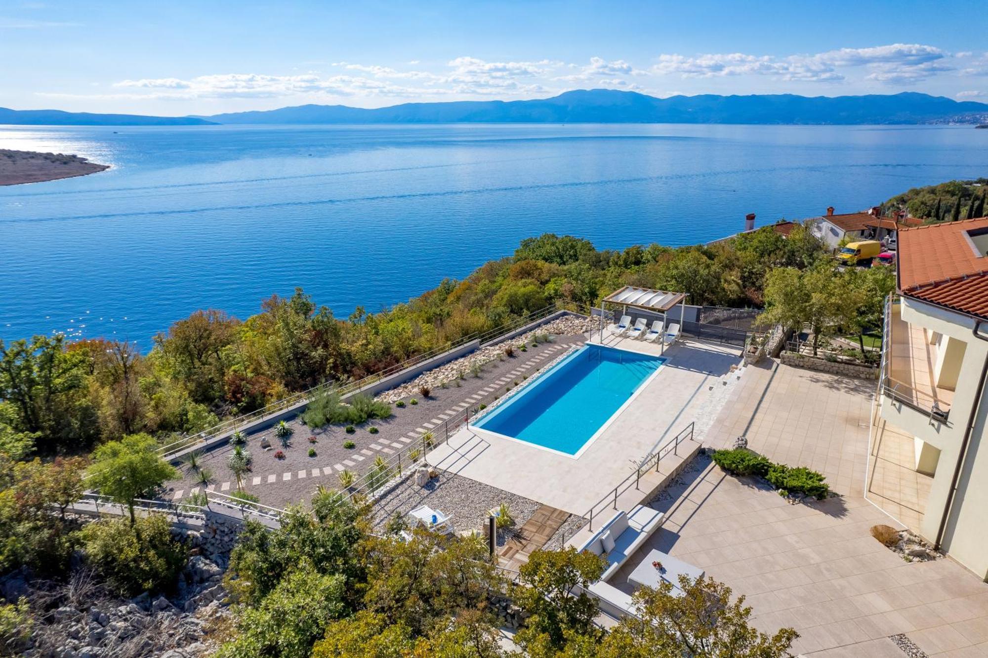 Luxury Villa Ostro With Pool & Krk Bridge View Kraljevica Zewnętrze zdjęcie